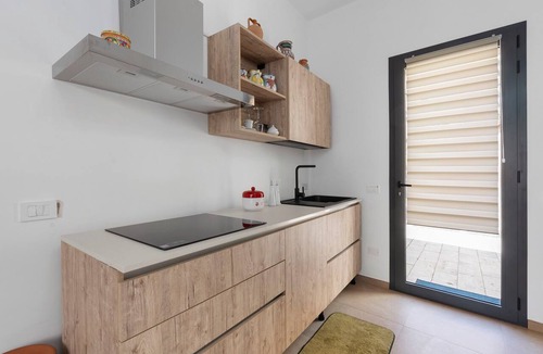 Menfi Apartment | Ulivo Comfort Room ByAma with Wi-Fi and Air Conditioning