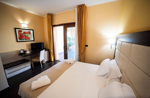 Parghelia Hotel | UNICO Cannamele Escape Tropea
