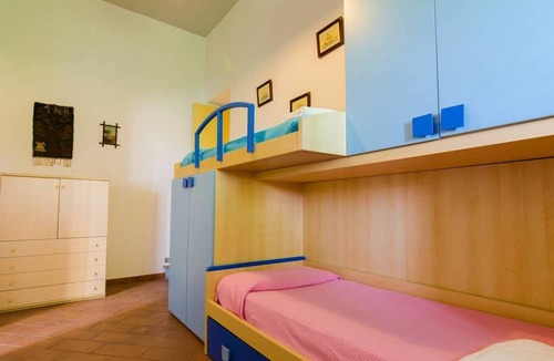 Coste Villa | Up to 11 sleeps - swimming pool - bbq area - garden - wi-fi - parking - 3km sea