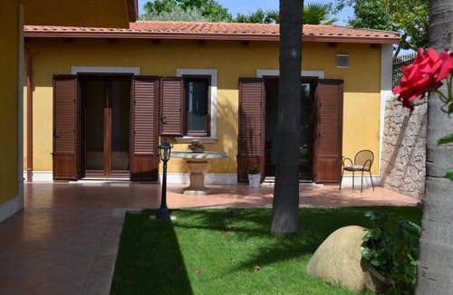 Casa Papa House | Vacanze Le Rose Modica . a delightful cottage for a couple trip!