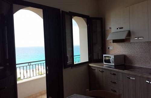 Torre Ruffa Apartment | Vacation apartments 200 meters from the sea with private beach access No. 3