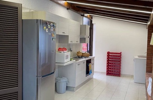 Ognina Apartment | Vacation home Andreina (the yellow)