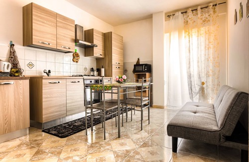 Terrasini Apartment | Vacation Home La Dolce Vita