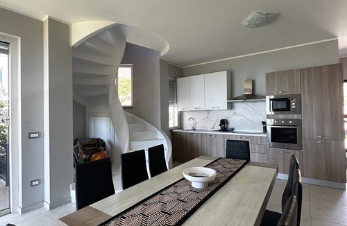 Marina di Zambrone House | Vacation home right by the sea - dream location with sea views