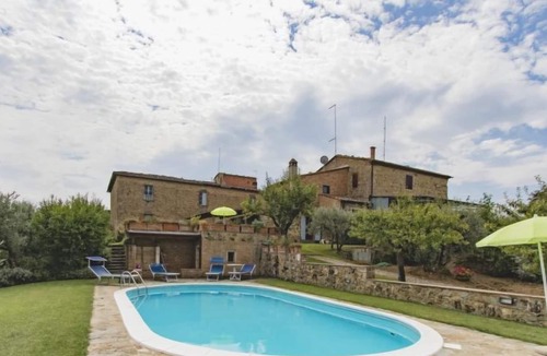 Sinalunga House | Vacation home Silvio in Sinalunga - 5 persons, 3 bedrooms