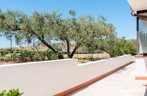 Montallegro Apartment | 'Veranda' Room with Mountain View, Wi-Fi and Air Conditioning