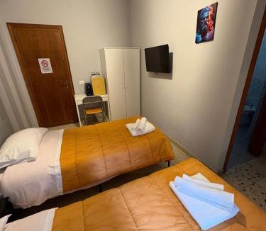 Messina House | Vespro Guest House