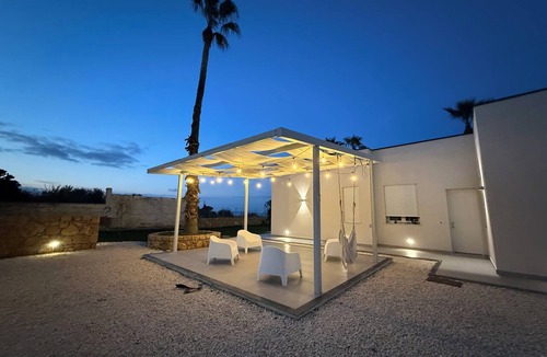 Costa Saracena-Castelluccio House | Villa with sea view, spacious areas, and guaranteed tranquility. Pets allowed.