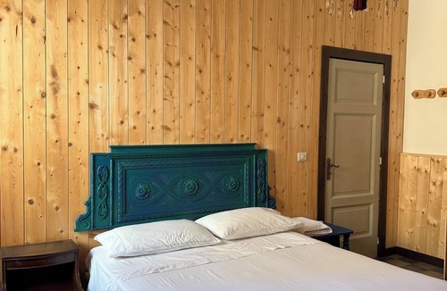 Catona House | Viale del Re 33: A Summer Fairy Tale Between the Sea and the Theater