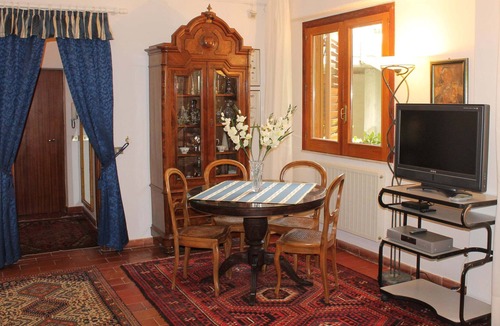 Carrubazza-Motta House | Villa San Bartolomeo - Blue House