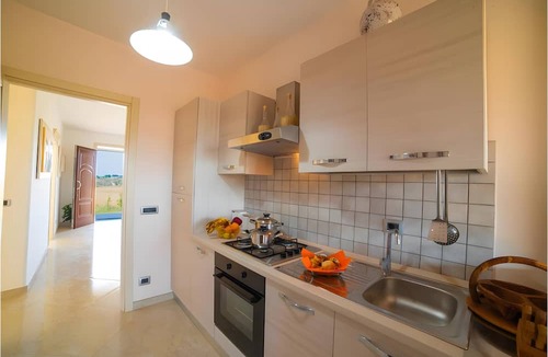 Otranto Villa | Villa 'Adg House' with Shared Terrace, Wi-Fi and Air Conditioning