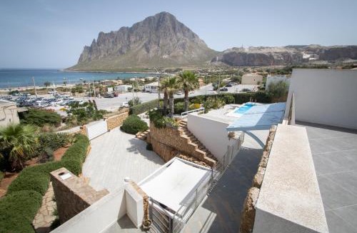 Cornino Villa | Villa Afrodite | Luxury Villa and Pool
