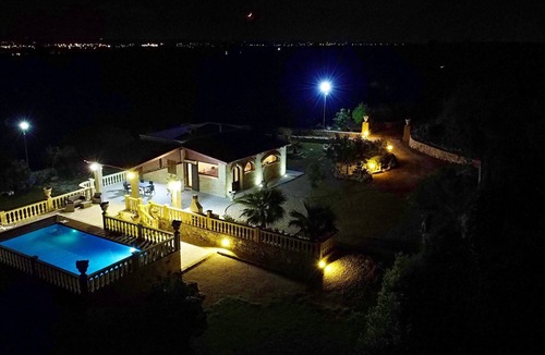 Corsano Villa | Villa Aida - Con Piscina Privata e Vista Mare