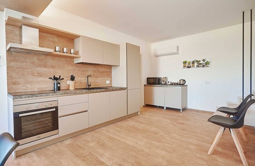 Alcamo Villa | VILLA AL-KURUM 1