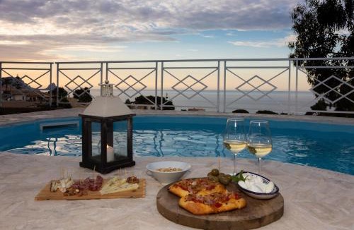 Torre Colonna-sperone House | Villa al mare con piscina tra Palermo e Cefalù
