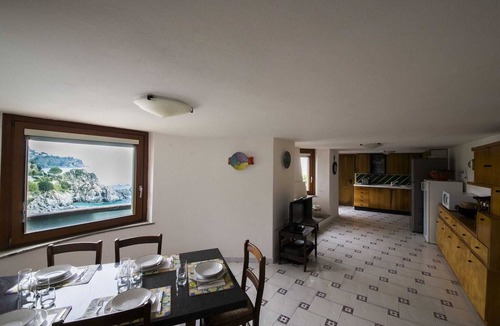 Caminia Villa | Villa Alcado