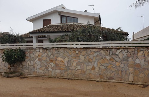Mazara del Vallo Villa | Villa Amanda a stone's throw from the sea.