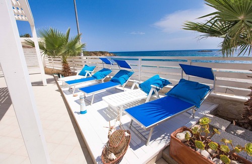 Punta Milocca Apartment | Villa Amateia Dione seafront Indep. apt. 2/4 people - Syracuse - Plemmirio Park