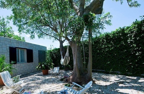 Casa Papa Villa | Villa Ametista, fully refundable with voucher*: A characteristic and welcoming three-story villa in a quiet position, surrounded by the Sicilian countryside, with Free WI-FI.