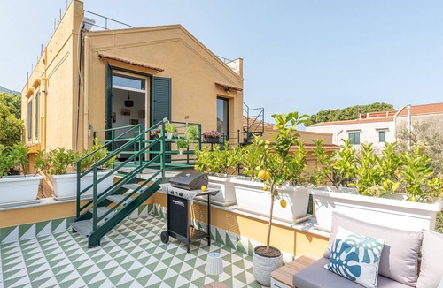 Mondello Apartment | Villa Ammirata Apartment by Wonderful Italy