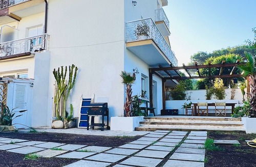 Fregenae Villa | Villa "Amore Iodio" 3 doble bed, garden - 5 min from the beach!
