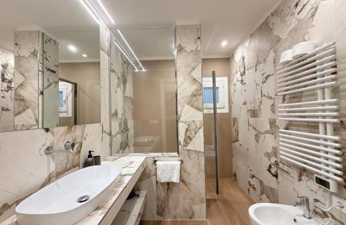 Marsala House | Villa Angela