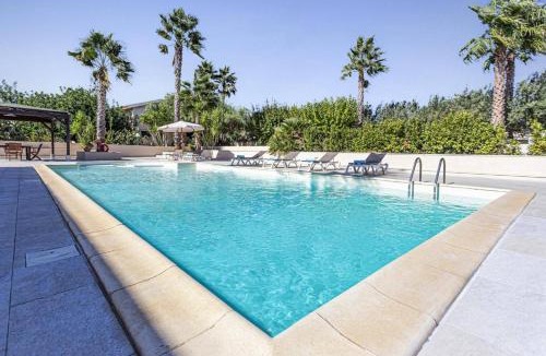 Scicli Villa | Villa Angelica by Villa Plus