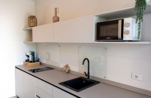 Giardini Naxos Apartment | Villa Angheli