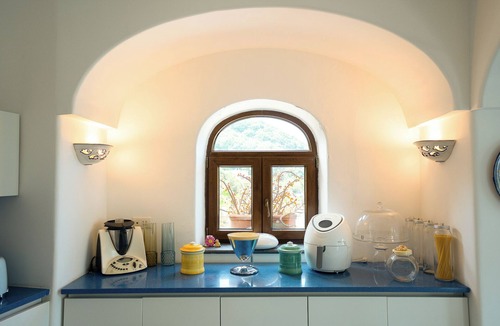 Forio Villa | Villa Anna - Six Bedroom Villa, Sleeps 12