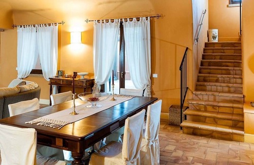 Marsala Villa | Villa Aurelia