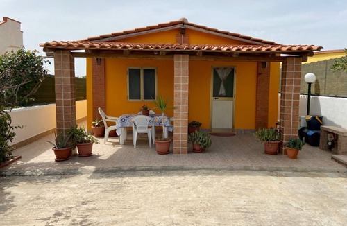 Reitani House | VILLA AURORA IN MARZAMEMI 100 M. FROM THE SEA