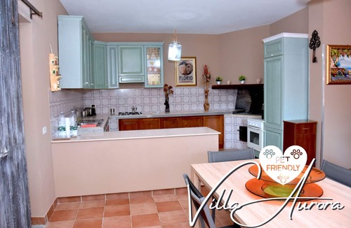 Marsala Villa | Villa Aurora, private pine forest, barbecue, solarium.