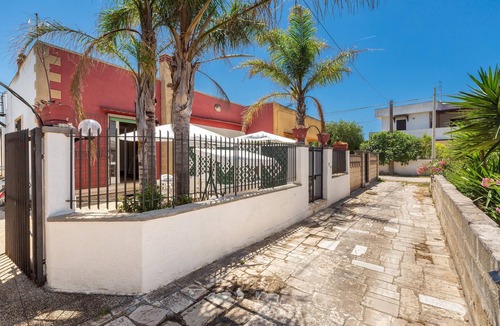 Porto Cesareo Villa | Villa Aurora - Trilo Pier by BarbarHouse