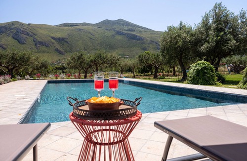 Castellammare del Golfo Villa | Villa Azul with garden and pool, Fraginesi - Scopello