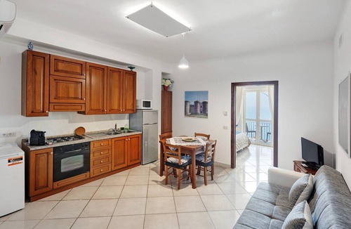 Nerano Villa | Villa 'Azzurra' with Sea View, Wi-Fi and Air Conditioning