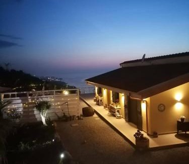 Parghelia Apartment | Villa Banana, appartment near Tropea