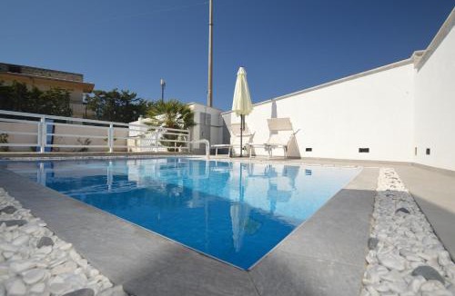 Alcamo Villa | Villa Bianca e Villa Arancio