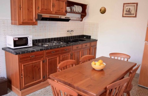 Viagrande House | Villa Bonaccorso - The Mansion An oasis of tranquility surrounded by nature at the foot