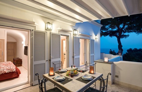 Marina Grande Villa | Villa Bougainvillea-Luxurious Villa located just minutes from LaPiazzetta