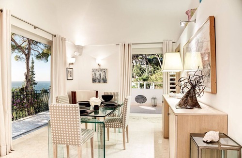 Marina Grande Villa | Villa Bougainvillea-Luxurious Villa located just minutes from LaPiazzetta