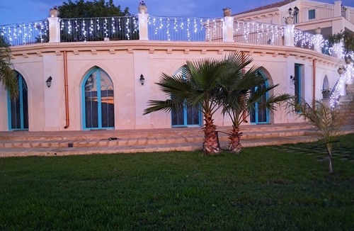 Lentini House | Villa Brikinnia