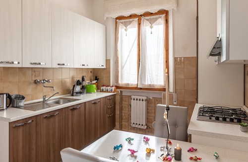 San Giovanni d'Asso Apartment | Villa "Casa Luisa" very welcoming apartment, pets are allowed