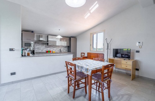 Solarino Apartment | Villa Caterina with Mountain View, Wi-Fi and Air Conditioning