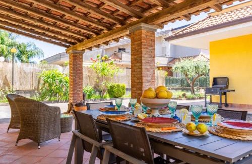 Mascali Villa | Villa Cesare