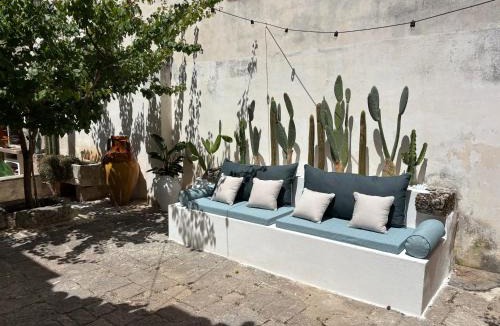 Castrignano del Capo Villa | Villa Charita - Old Masseria in the historical town with private pool