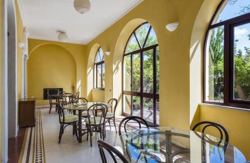 Lipari Historic Centre Villa | Villa Charme Lipari