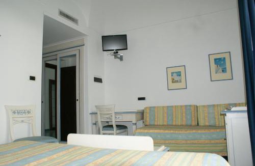 Ischia Porto Hotel | Villa Ciccio