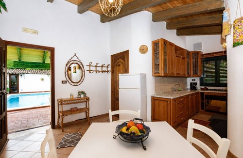 Chiaramonte Gulfi Villa | Villa Cigno Reale by Geco Vacation Rentals