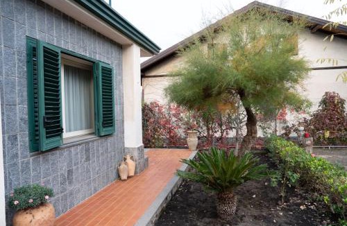 Nicolosi Villa | Villa Clara Nicolosi