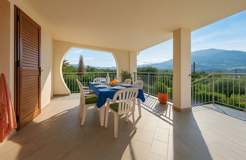 Castellammare del Golfo Villa | Villa Corallo in Scopello